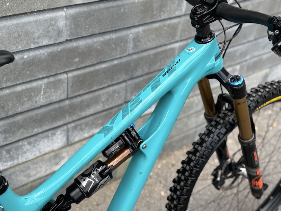 Планински карбонов велосипед YETI SB150 (M-L размер)