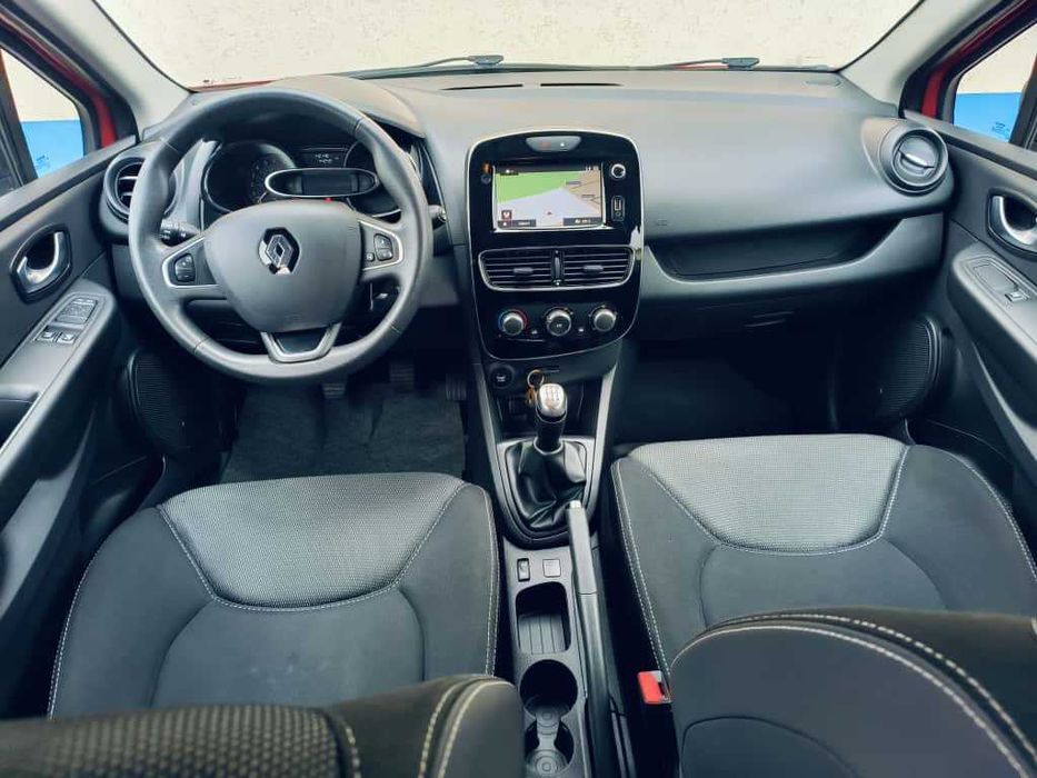 Renault Clio 09/2018 Benzină