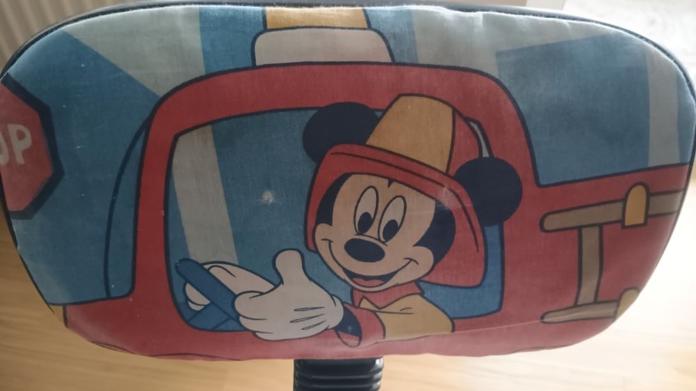 Vând scaun birou pentru copii