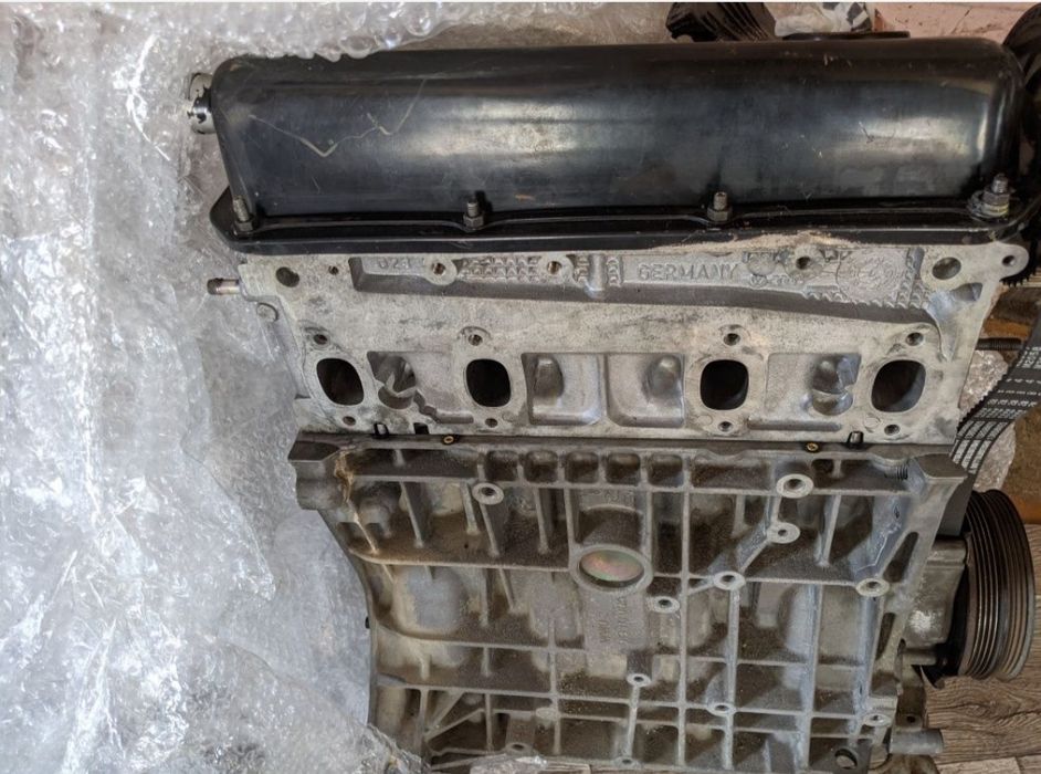 Продам двигатель AHL 1,6 passat b5, audi a4