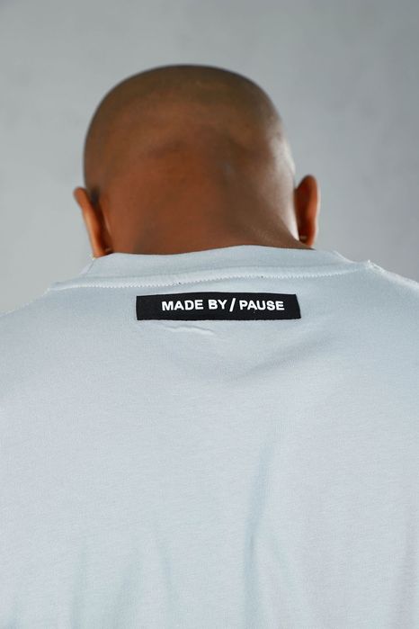 Нови тениски Pause