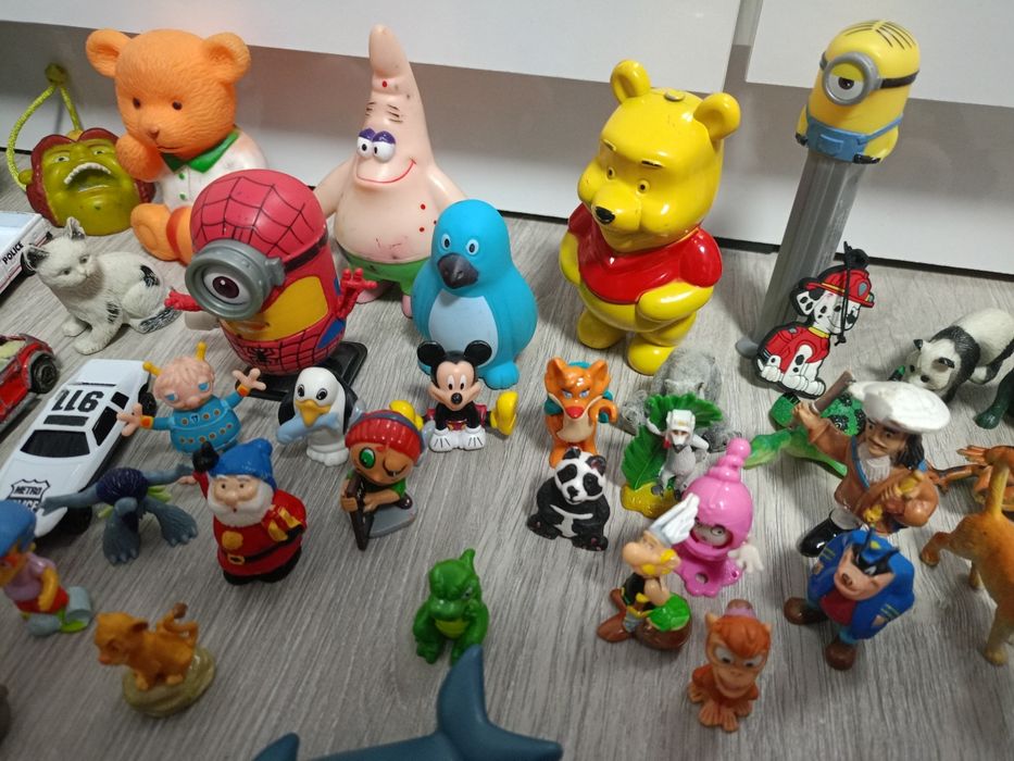 Коли и други играчки