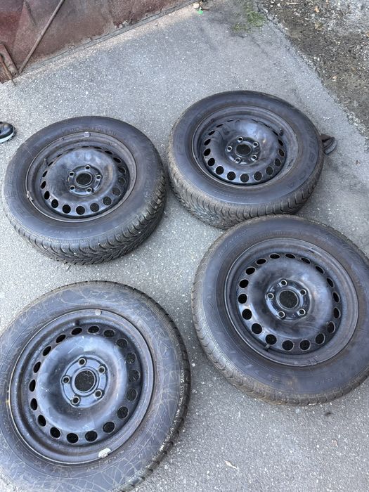 Anvelope iarnă 195/65 R15