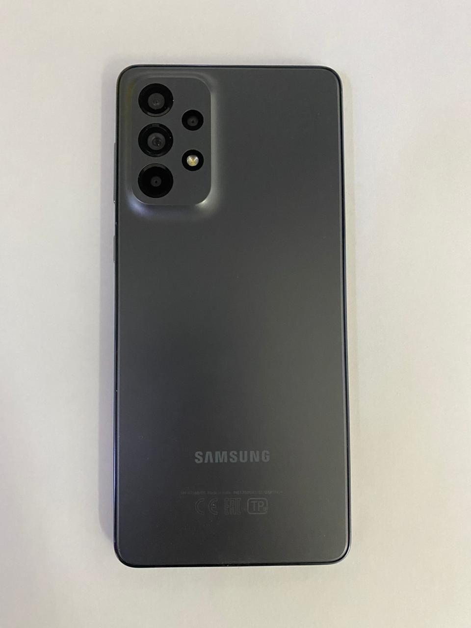 Samsung A73 , в отличном состояние
