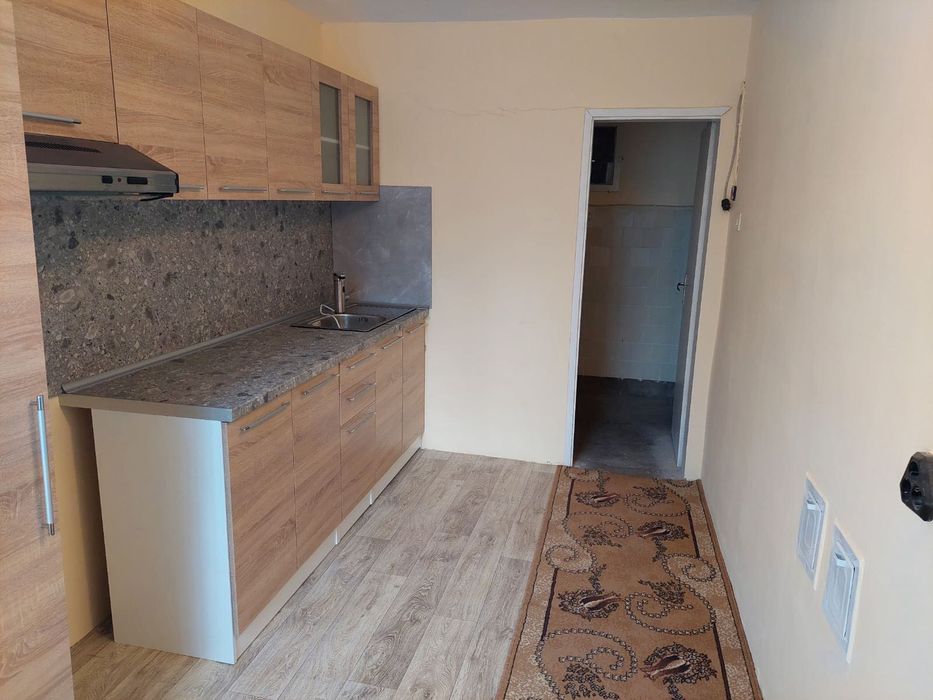 Продава се Къща в с. Раданово, Област Велико Търново - 175 кв.м за 286 €/кв.м - Снимка #3