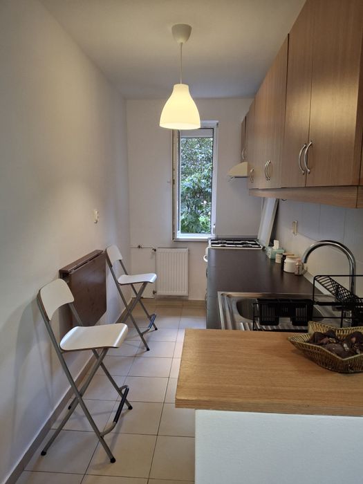 Inchiriez garsoniera Calea Moșilor