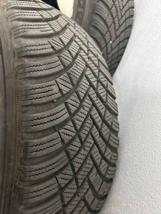 4 anvelope iarna 215/55 R16 93H
