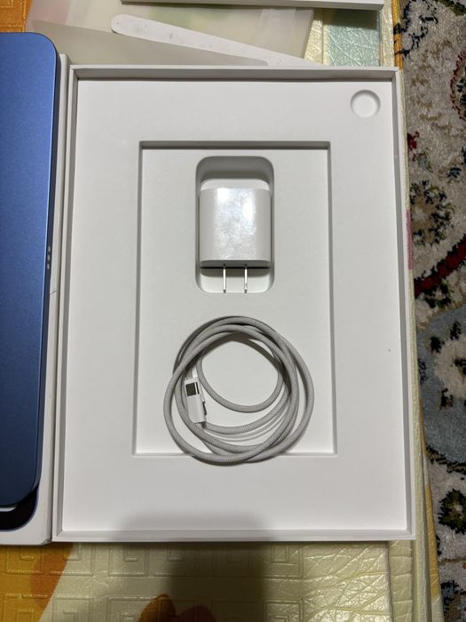 Apple A16 128Gb Wifi как новый