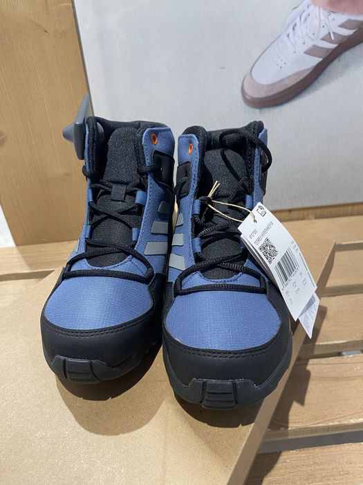 Adidas terrexl ghete  nou cu eticheta  marime 33