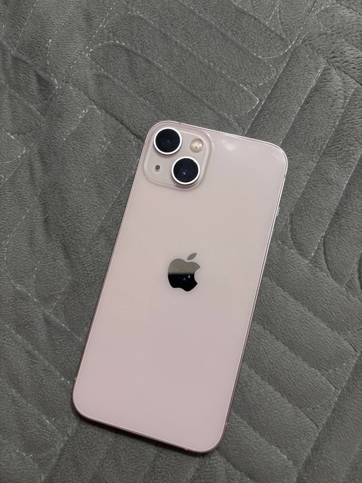 Айфон 13,128 гб,розовый
