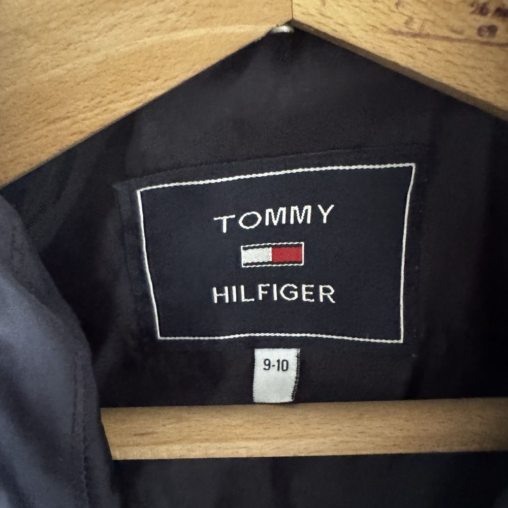 Уникално якенце Tommy
