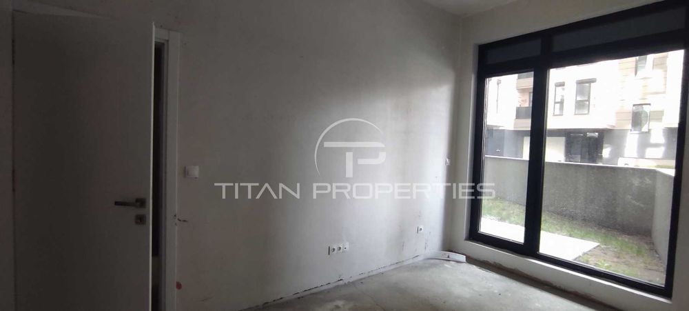 Продава се Тристаен апартамент в Пловдив, Каменица 2 - 117 кв.м за 1411 €/кв.м - Снимка #3