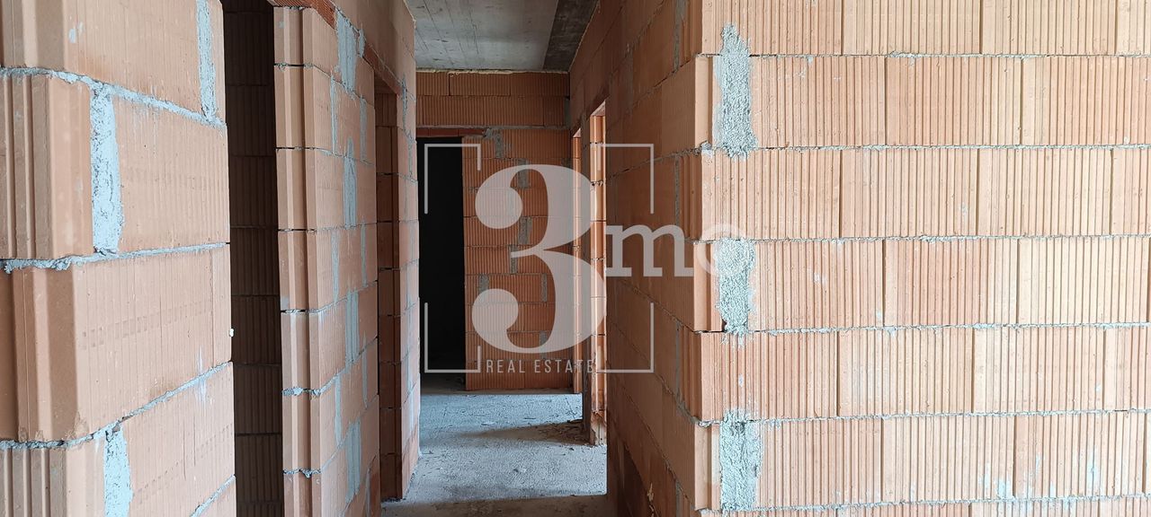 Продава се Тристаен апартамент в София, Овча купел 2 - 118 кв.м за 1654 €/кв.м - Снимка #3