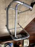 Cadru de mers ajustabil si pliabil din aluminiu