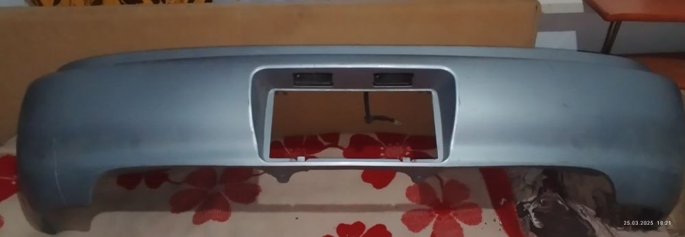 Продам задний бампер Carina ED