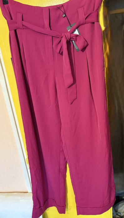 Нов панталон с етикет  Vero moda, EU 42