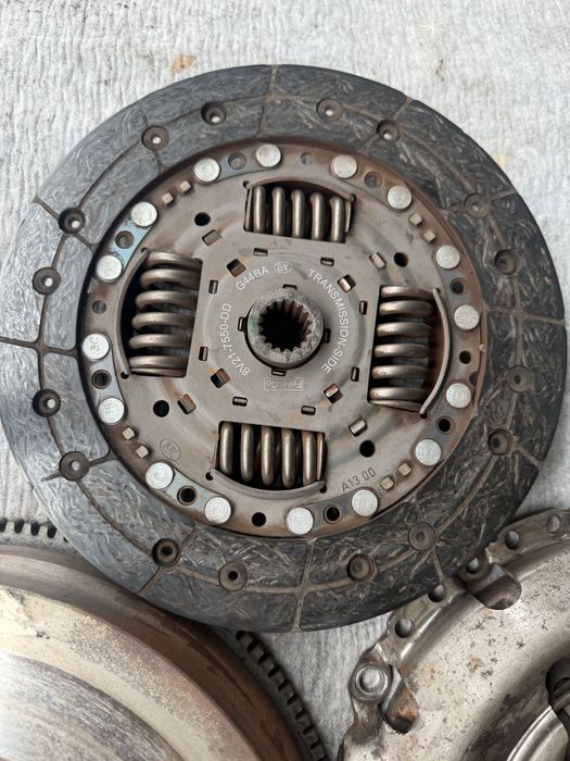 ambreiaj Ford Fiesta mk6 an 2014 motor 1.5tdci