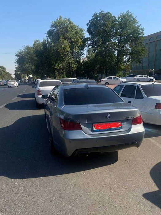 BMW Е60 520 самурай сотилади