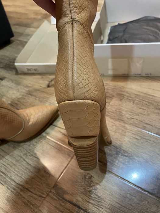 Cizme ciocate din piele