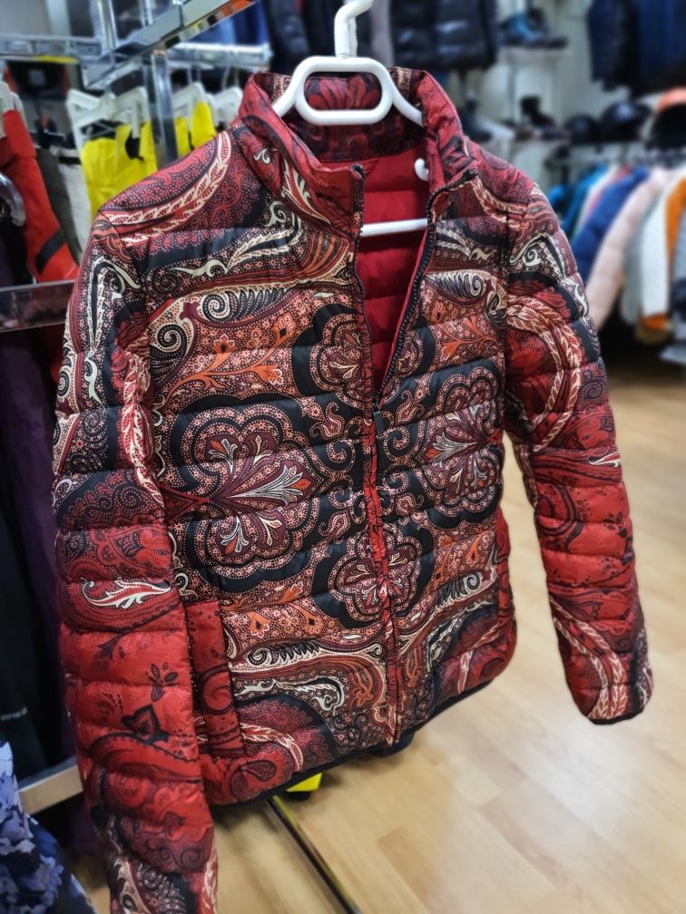 Geaca puf Etro Milano dama M,impecabila