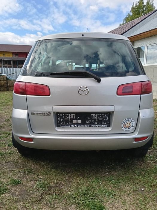 Vând Mazda 2 2005