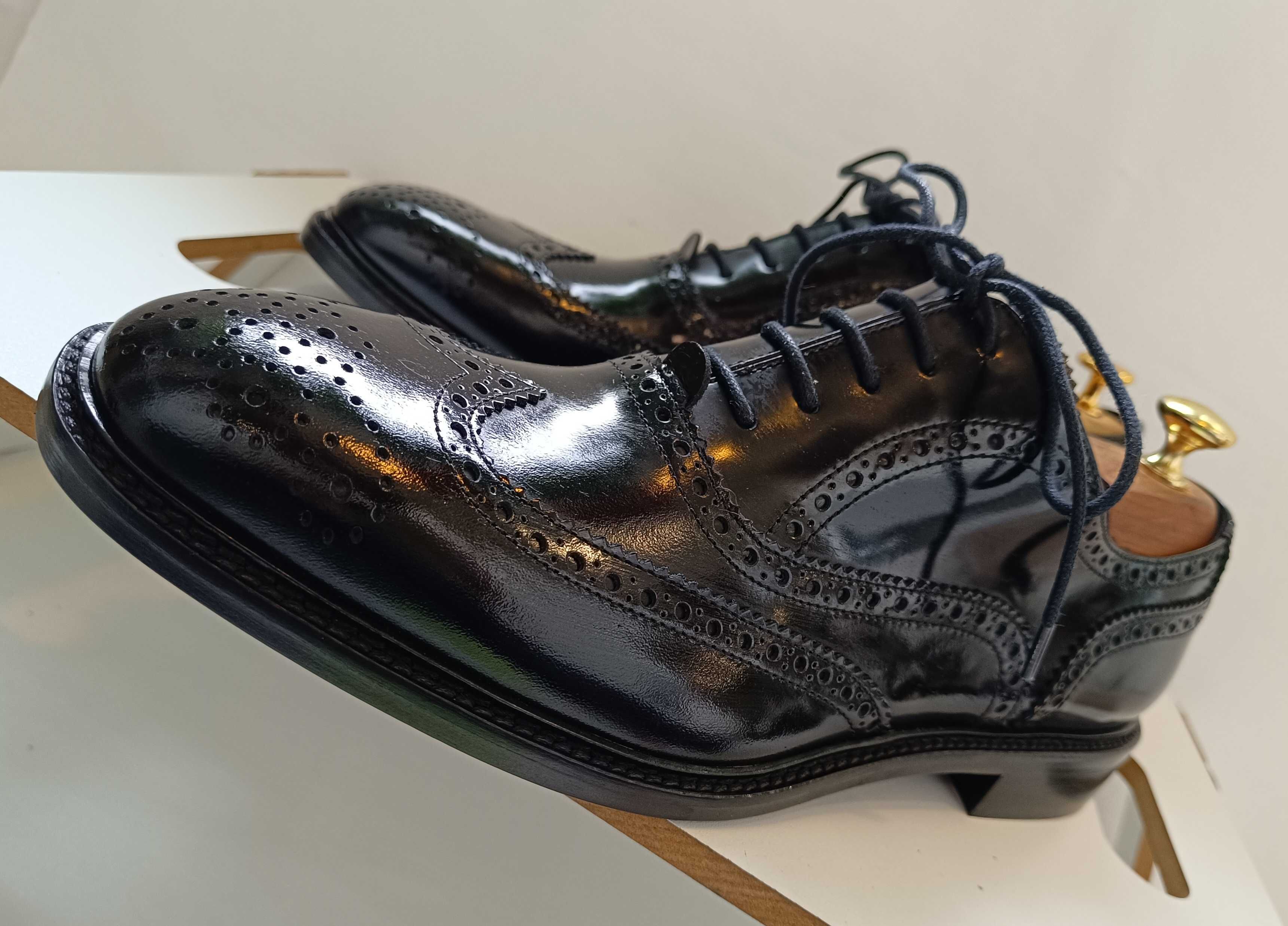 Pantofi oxford 44 de lux lucrati manual Cyrillus NOI piele naturala