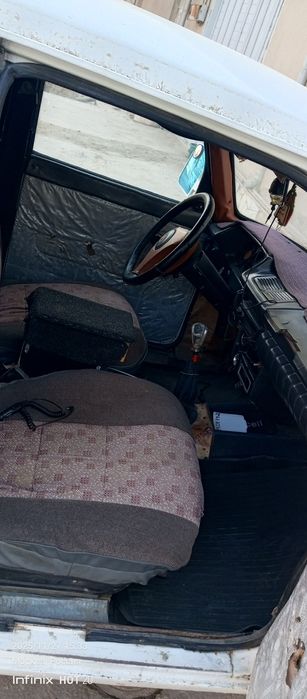 Москвич сотилади 412