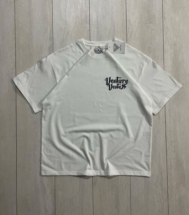 Продаю футболки, новые