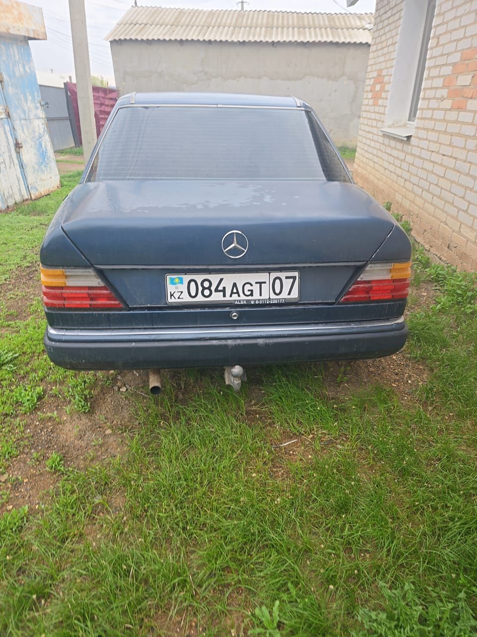 Продам мерседес 124