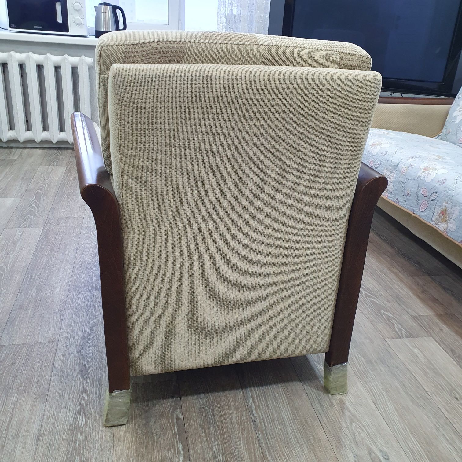 Продам кресла 2 шт от Белорусского комплекта