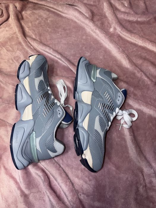 Pantofi 42 New Balance 9060 Alb Albi Gri Negru Negri albastru noi new