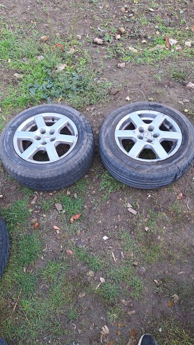 Продавам два чифта джанти от ауди а3