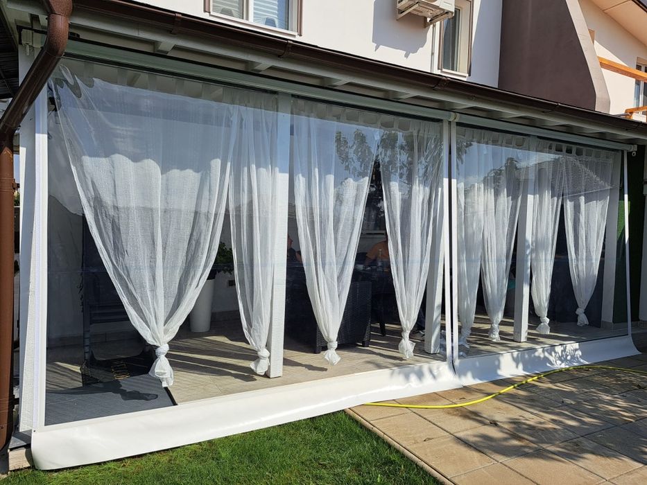 Inchideri terase foisoare balcoane cu folie transparenta