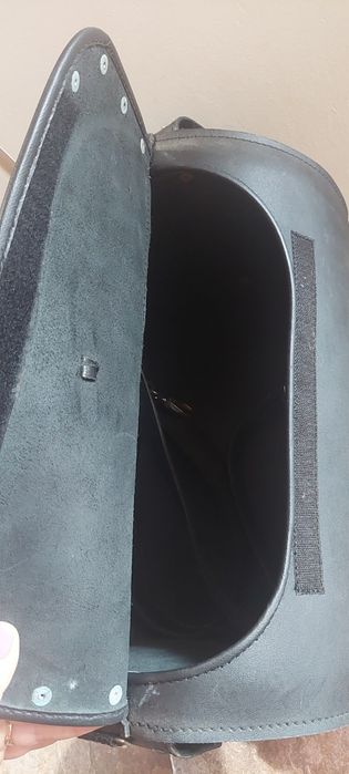 Кожена чанта за мотор