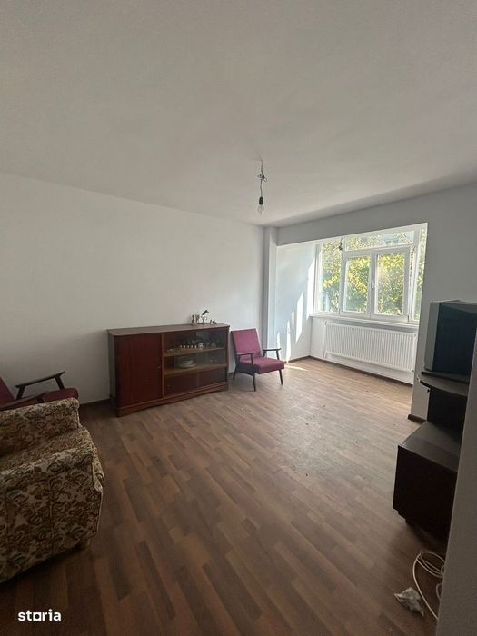 Apartament 2 camere- etajul 1- 40 mp  - 51000 euro negociabil