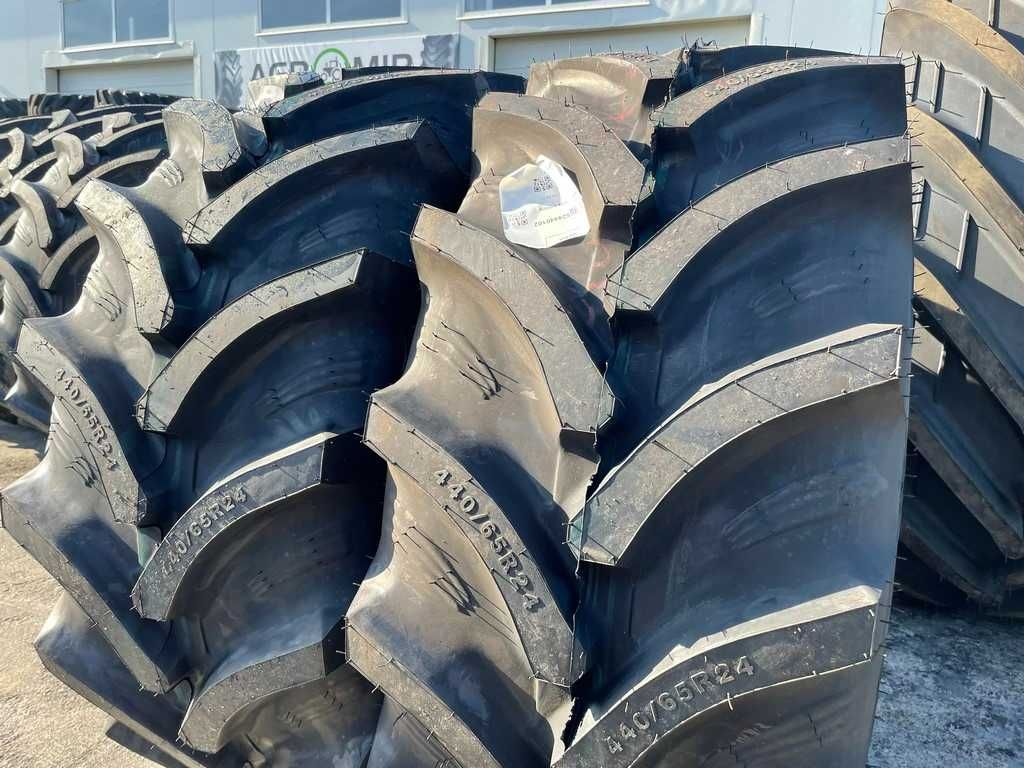 Cauciucuri Tubeless 440/65R24 Anvelope de tractor OZKA livrare rapida