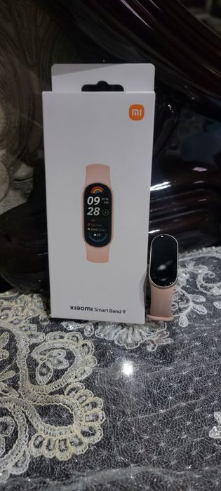 Xiaomi mi band 9 pushti rang