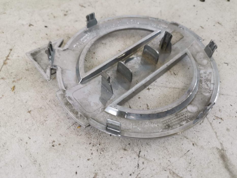 Волво ХЦ60 / Volvo XC60 1 [фейслифт] Емблема за радиаторна решетка - О