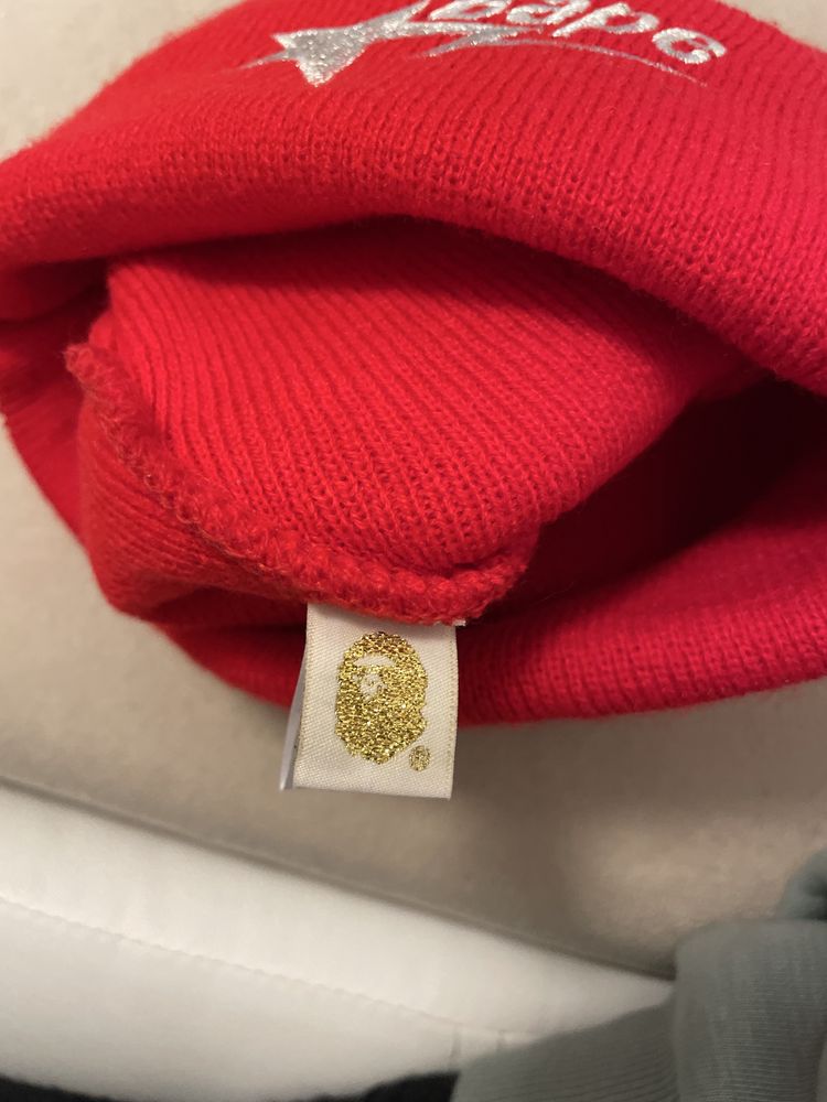 Caciula Bape purtata o singura data