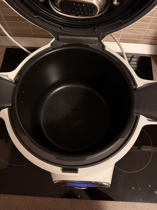 Tefal Multicooker inteligent Cook4me