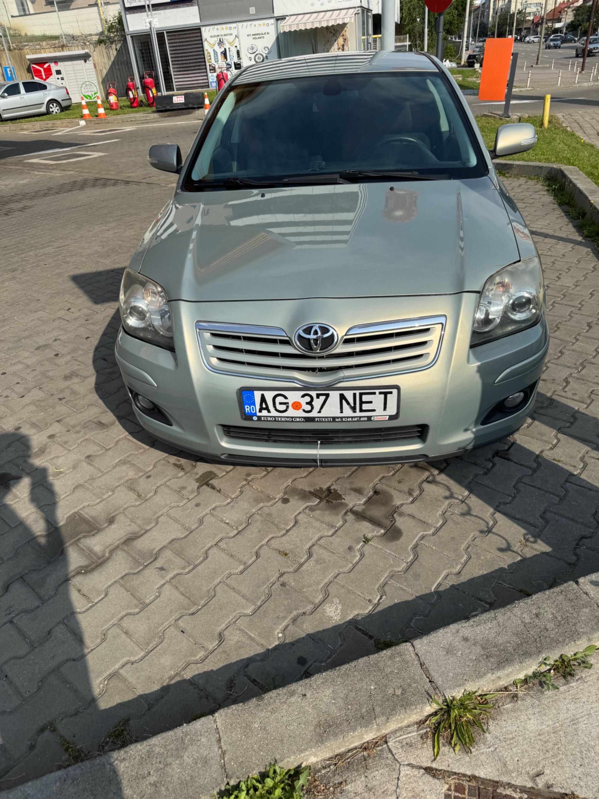 Toyota Avensis, cutie  automată