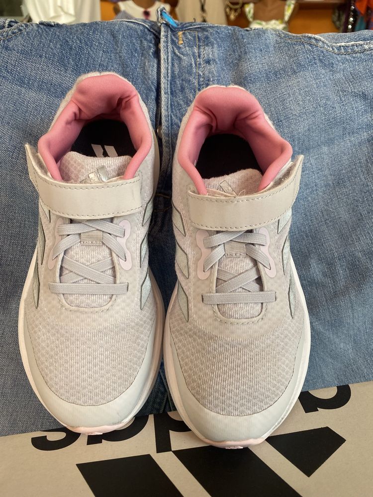 Adidas runfalcon