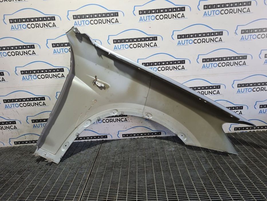 Aripa Stanga Fata BMW X3 F25 2010 - 2014 4 Usi GRI (1044) ZGARIATA