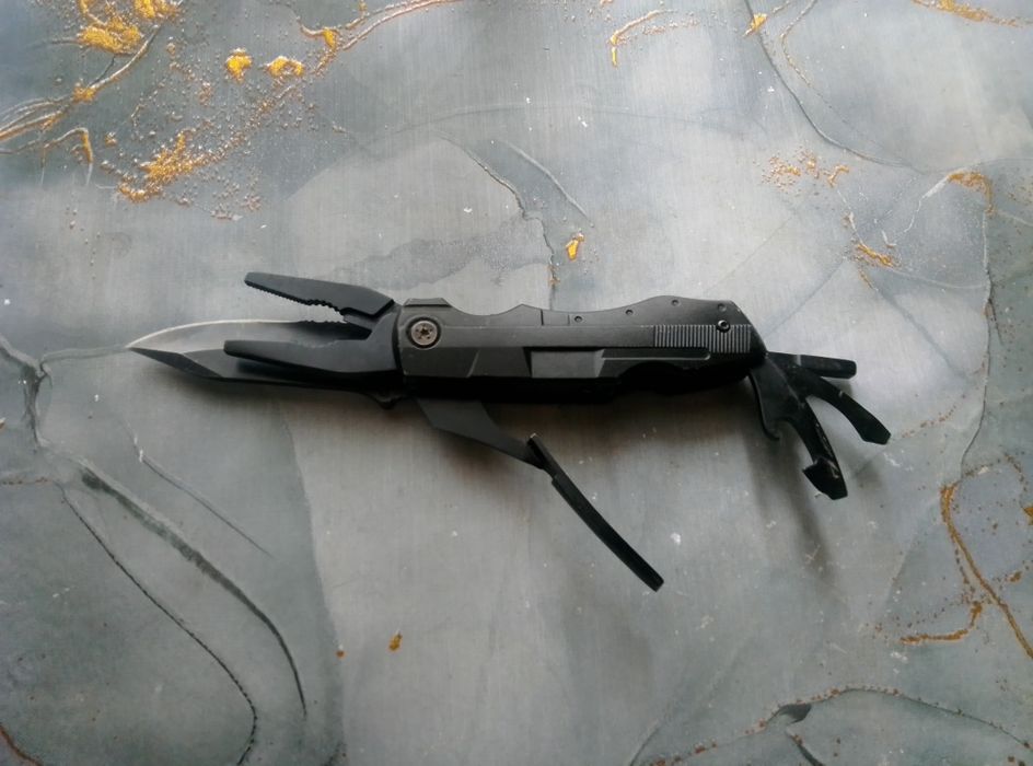 Нож мультитул универсальный