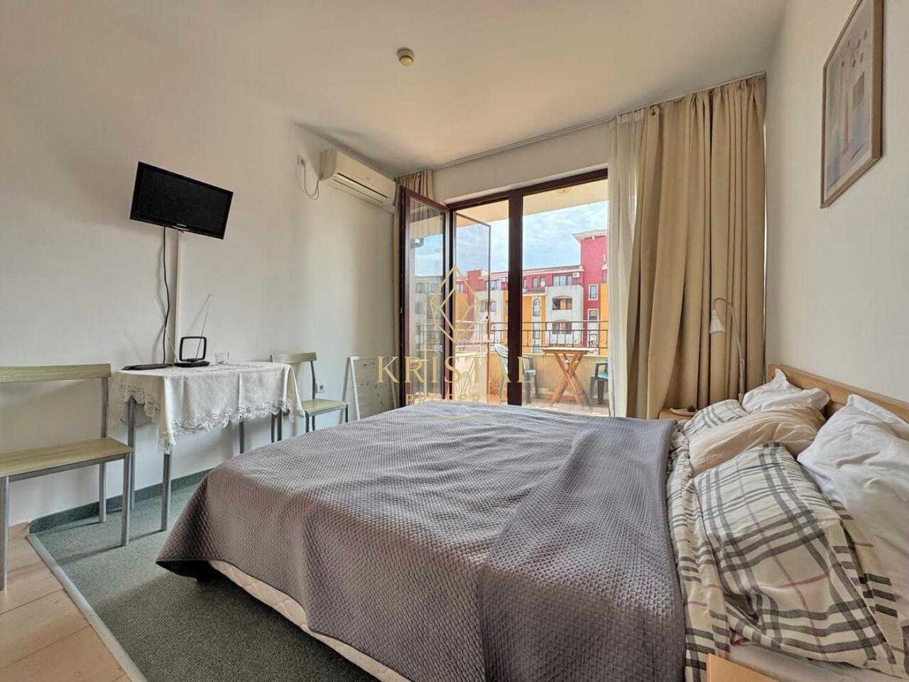 Продава се Едностаен апартамент в Ахелой - 42 кв.м за 1167 €/кв.м - Снимка #2