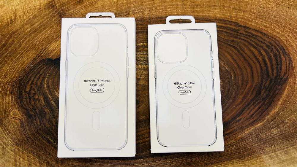 iPhone 15 Pro & 15 Pro Max Apple MagSafe Clear Case