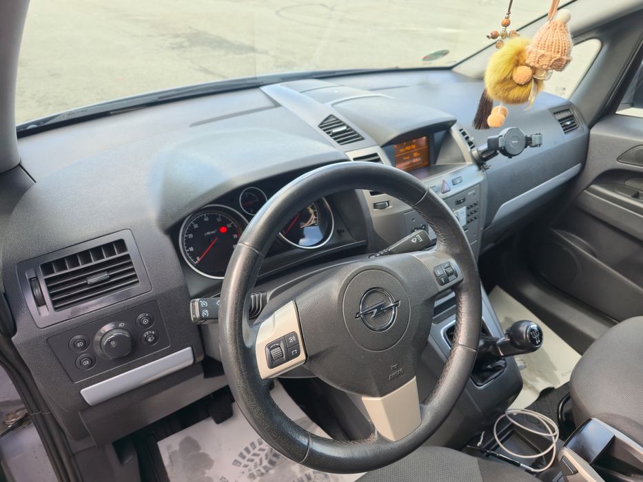 Opel Zafira B 1.8 Benzină 140CP 7 locuri