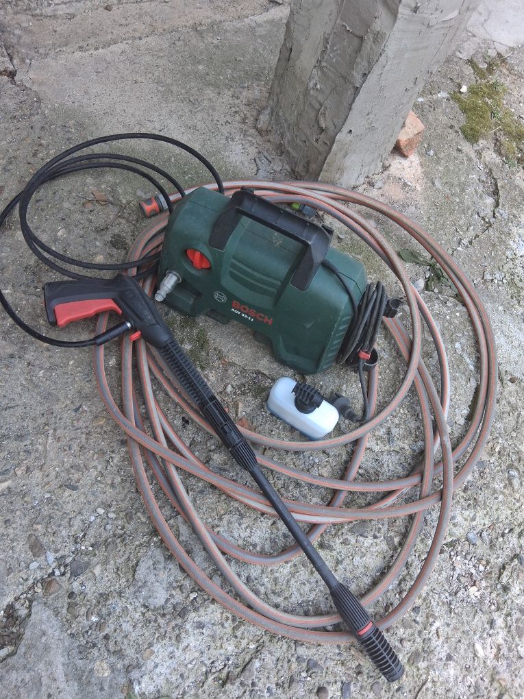 Водоструйка BOSCH AQT 33-11