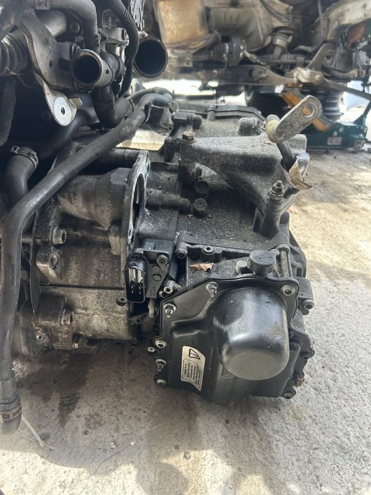 Cutie automata defecta golf 6 1.6 diesel