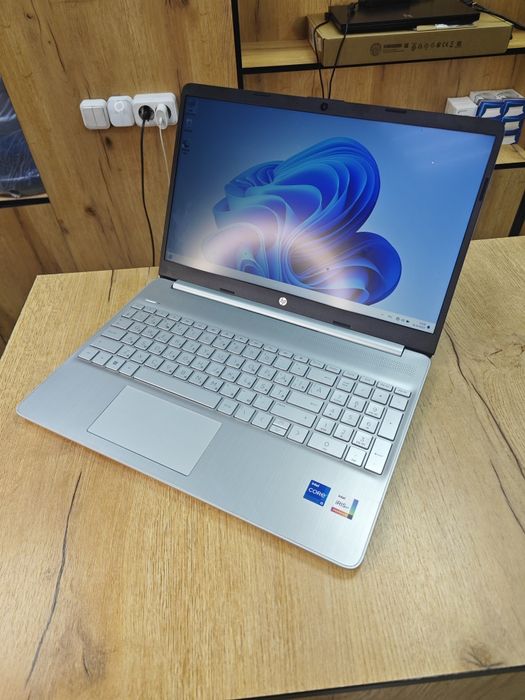 Ноутбук HP | i5-1235U | ОЗУ 16гб | M2 1Tb